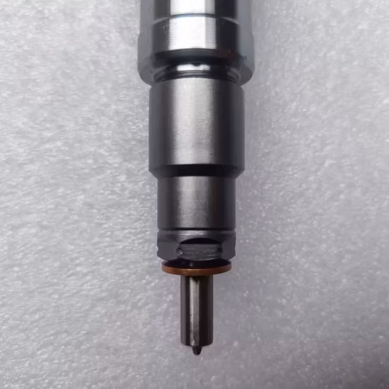 Kraftstoffeinspritzer Common Rail Diesel Kraftstoffeinspritzer 0445120184 für Cummins Bosch 4981077 5253221 0445120071
